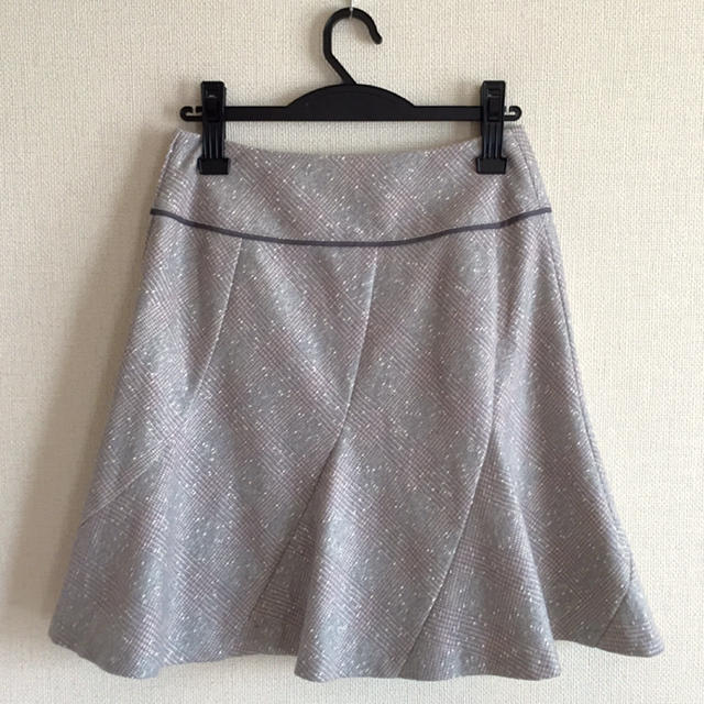 anySiS(エニィスィス)のエニィスィス♡ライトグレーフレアスカート レディースのスカート(ひざ丈スカート)の商品写真