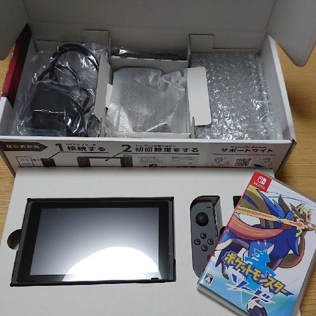 Nintendo Switch JOY-CON グレー 本体+ポケモンソフト