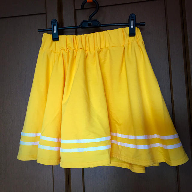 SPINNS(スピンズ)のスピンズ スカート黄色 レディースのスカート(ひざ丈スカート)の商品写真