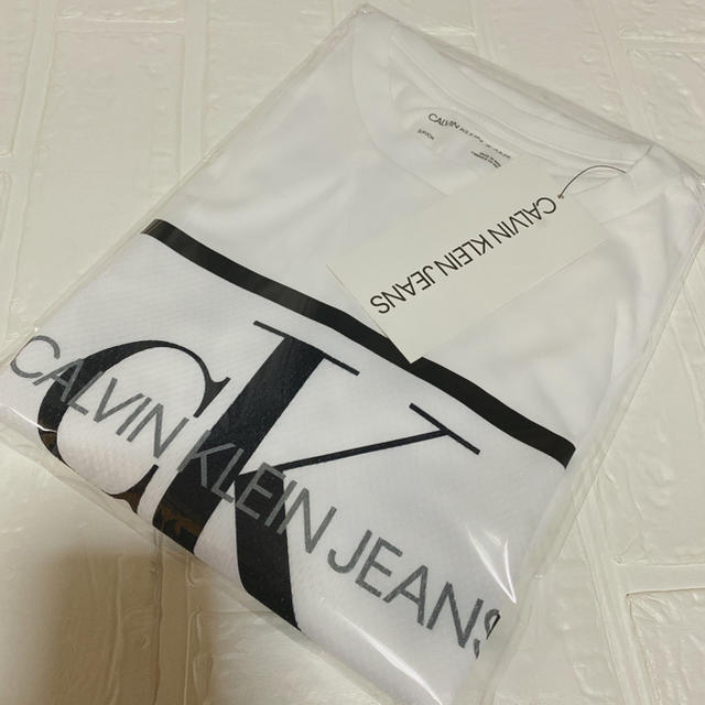 Calvin Klein(カルバンクライン)の【海外限定★】カルバンクライン　Tシャツ メンズのトップス(Tシャツ/カットソー(半袖/袖なし))の商品写真