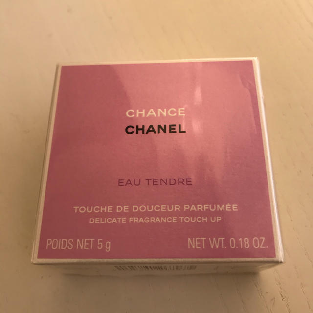 CHANEL(シャネル)のCHANEL チャンス オータンドゥル トゥシュドゥパルファムコンパクト 新品  コスメ/美容のボディケア(その他)の商品写真