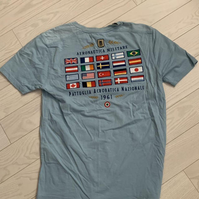 AERONAUTICA MILITARE(アエロナウティカミリターレ)のAERONAUTICAMILITARE  イタリア国旗ロゴ水色Lサイズ メンズのトップス(Tシャツ/カットソー(半袖/袖なし))の商品写真