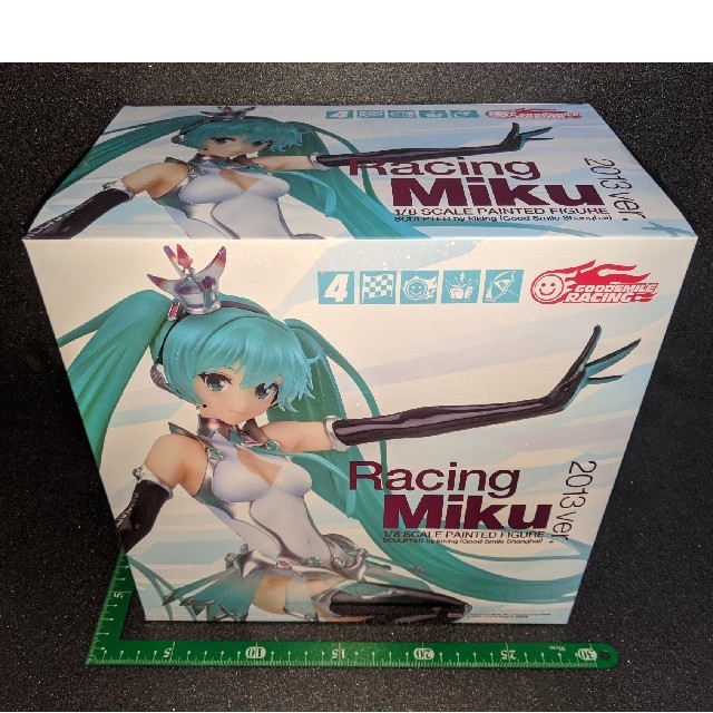 初音ミク レーシングミク 2013 Ver. 1/8 完成品フィギュアゲームキャラクター