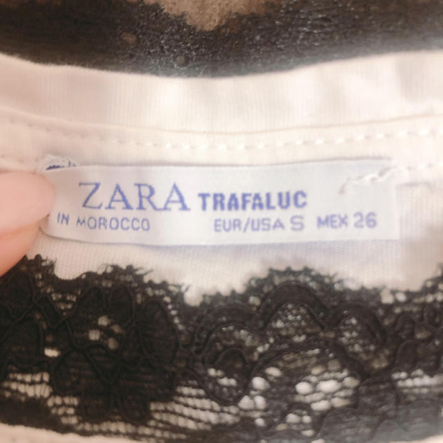 ZARA(ザラ)のZARA Tシャツ レディースのトップス(Tシャツ(半袖/袖なし))の商品写真