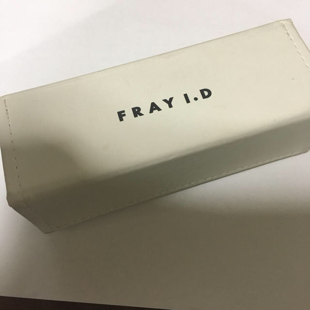 FRAY I.D(フレイアイディー)のFRAY I.D 伊達メガネ レディースのファッション小物(サングラス/メガネ)の商品写真