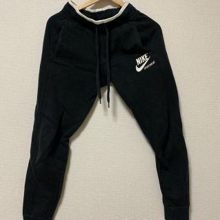 ナイキ(NIKE)のNIKE ナイキ　スウェット(スウェット)