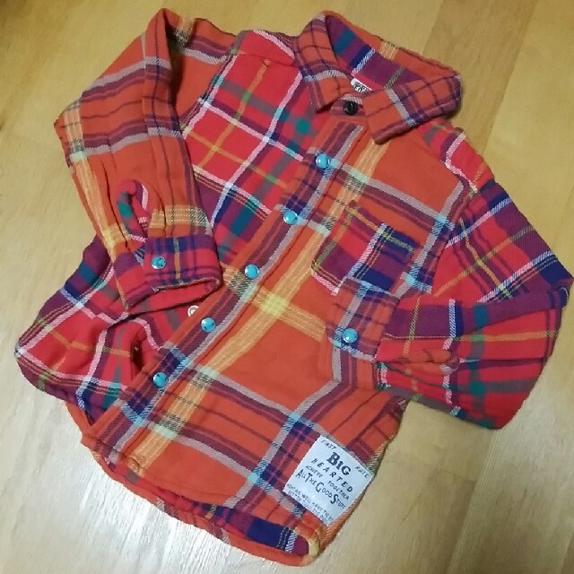 F.O.KIDS(エフオーキッズ)のF.O.KIDS チェックネルシャツ 100 キッズ/ベビー/マタニティのキッズ服男の子用(90cm~)(Tシャツ/カットソー)の商品写真