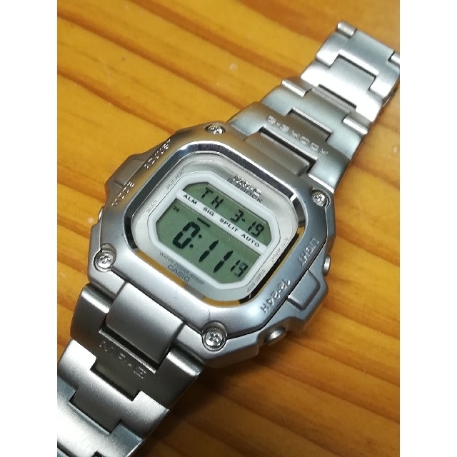 通常在庫品 カシオMRG-110初代フルメタルGショック角形ステンレス