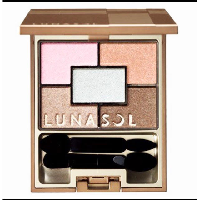 LUNASOL(ルナソル)の新品♡ルナソル スパークリングアイズ アイシャドウ #02 コスメ/美容のベースメイク/化粧品(アイシャドウ)の商品写真