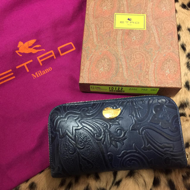 ETRO(エトロ)の美品‼︎ETRO♥︎財布 レディースのファッション小物(財布)の商品写真