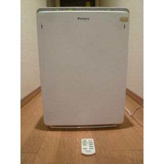 ダイキン(DAIKIN)の空気清浄機★ダイキン★ACM75G☆花粉除去に最適(空気清浄器)