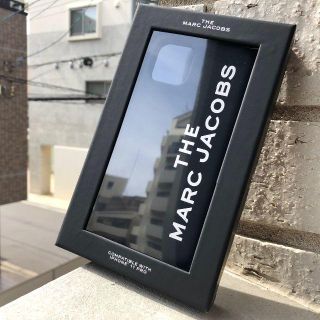 マークジェイコブス(MARC JACOBS)の☆新品☆ MARC JACOBS シリコン iPhone 11 Pro ケース(iPhoneケース)