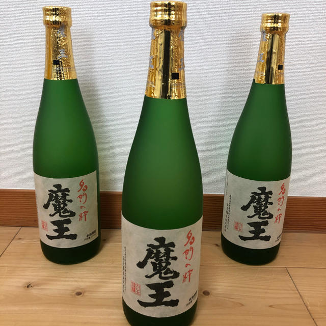 【ついに再販開始!】 魔王720ml 3本セット 詰口年月日2020.03.04 箱付き 焼酎 【ついに再販開始!】 魔王720ml 3本セット 詰口年月日2020.03.04 箱付き 焼酎