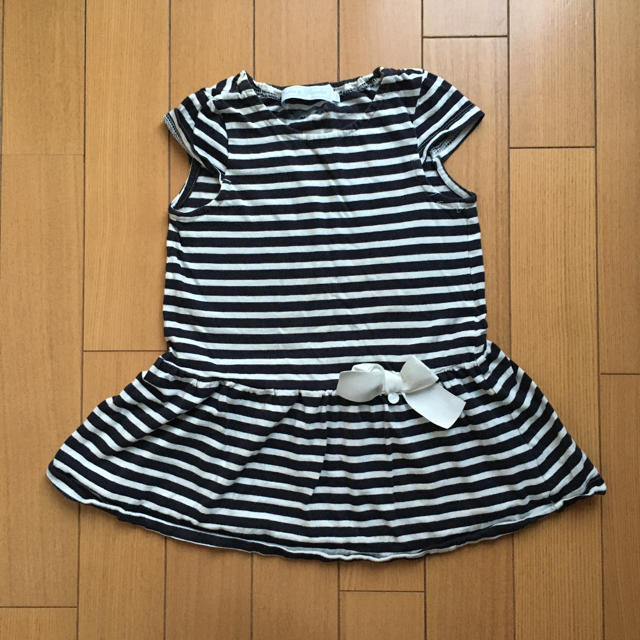 Tartine et Chocolat(タルティーヌ エ ショコラ)のbebe Tartine et chocolat ワンピース　ネイビーx白　90 キッズ/ベビー/マタニティのキッズ服女の子用(90cm~)(ワンピース)の商品写真