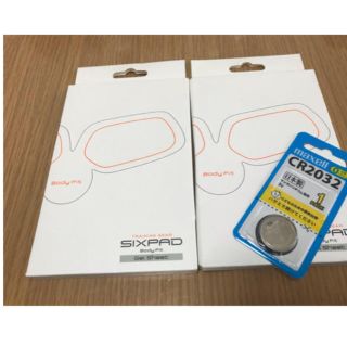 シックスパッド(SIXPAD)のtttsachiko様専用　【正規品】 SIXPAD ジェルシート(トレーニング用品)