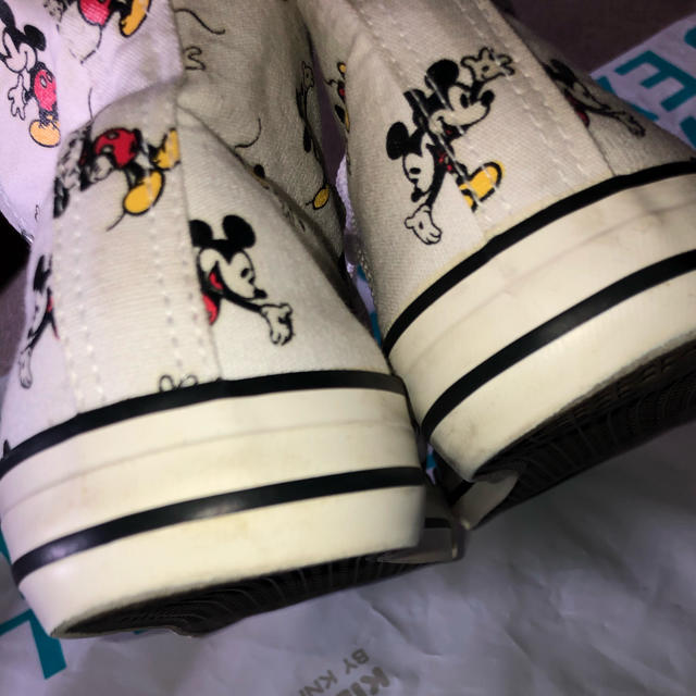Disney(ディズニー)のミッキー柄 ハイカット スニーカー レディースの靴/シューズ(スニーカー)の商品写真