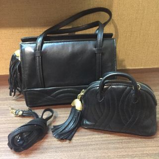 フェンディ(FENDI)のFENDI ショルダーバッグ (ショルダーバッグ)