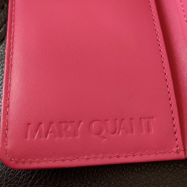 MARY QUANT(マリークワント)のマリークワント　三つ折りエナメルがま口財布　中古品 レディースのファッション小物(財布)の商品写真
