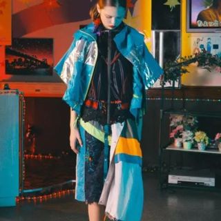 カラー(kolor)のkolor 19ss ポンチョ　ブルー　アウター(ポンチョ)