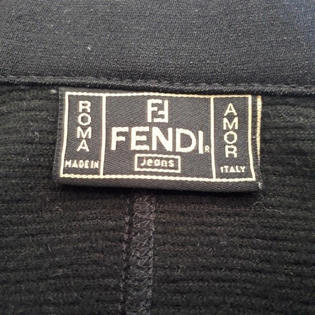 FENDI(フェンディ)のFENDI ジャケット レディースのジャケット/アウター(テーラードジャケット)の商品写真