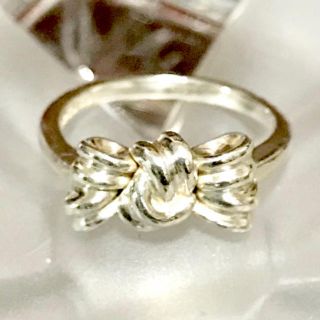 ティファニー(Tiffany & Co.)の早い者勝ちセール！リボンが可愛い ティファニー リング♡ 8号 (リング(指輪))