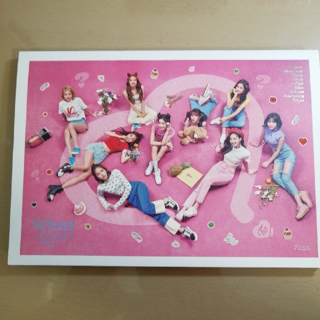 TWICEグッズ エンタメ/ホビーのCD(K-POP/アジア)の商品写真