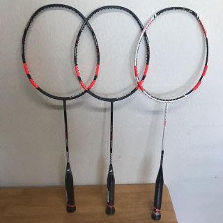 バボラ(Babolat)のバボラ　バドミントンラケット サテライトブラスト　3本セット(バドミントン)