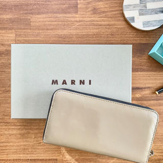 マルニ(Marni)のMARNI 箱・タグ付き　長財布(財布)