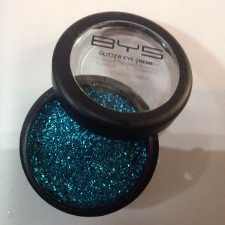 バイズ(BYS)のBYS glitter eyecreme(アイシャドウ)