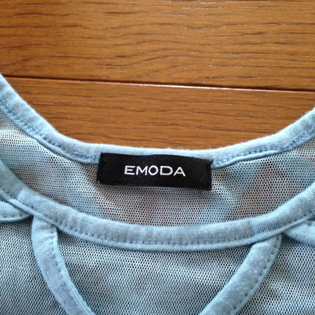 EMODA(エモダ)のEMODA レディースのトップス(Tシャツ(半袖/袖なし))の商品写真