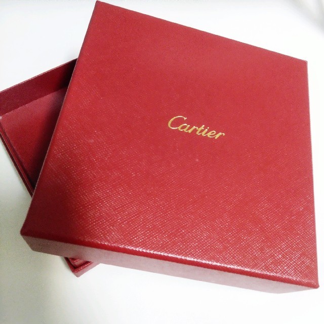 Cartier(カルティエ)のカルティエネックレス/アミュレット ドゥ カルティエ レディースのアクセサリー(ネックレス)の商品写真