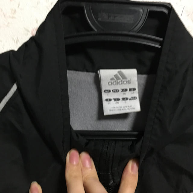 adidas(アディダス)のadidas アディダス ジャージ上 レディースのジャケット/アウター(ナイロンジャケット)の商品写真