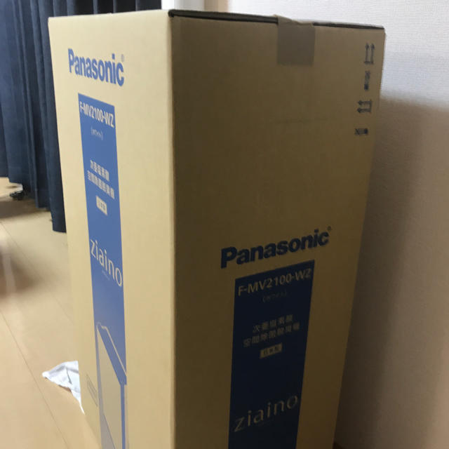 Panasonic(パナソニック)のPanasonic ziaino F-MV2100-WZ スマホ/家電/カメラの生活家電(空気清浄器)の商品写真