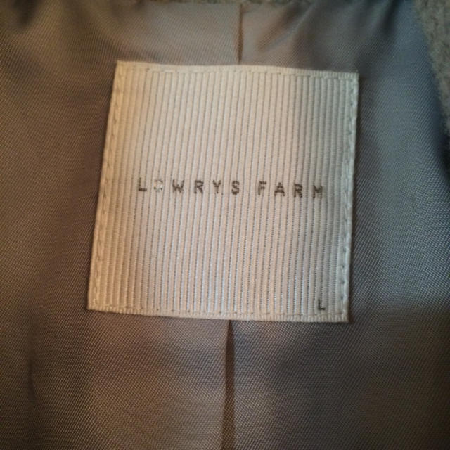 LOWRYS FARM(ローリーズファーム)のローリーズファーム チェスターコート レディースのジャケット/アウター(チェスターコート)の商品写真