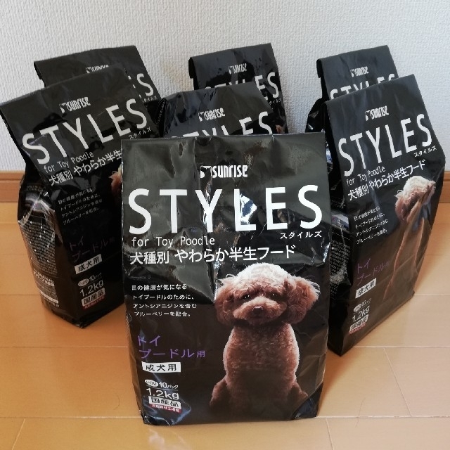 STYLES トイプードル用　成犬用 その他のペット用品(ペットフード)の商品写真