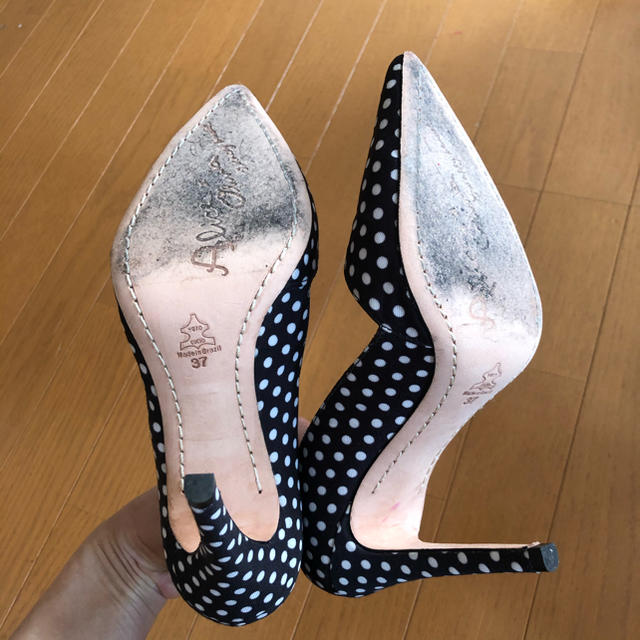 Alice+Olivia(アリスアンドオリビア)のAlice + Olivia アリスアンドオリビア　水玉　パンプス　美品‼️ レディースの靴/シューズ(ハイヒール/パンプス)の商品写真