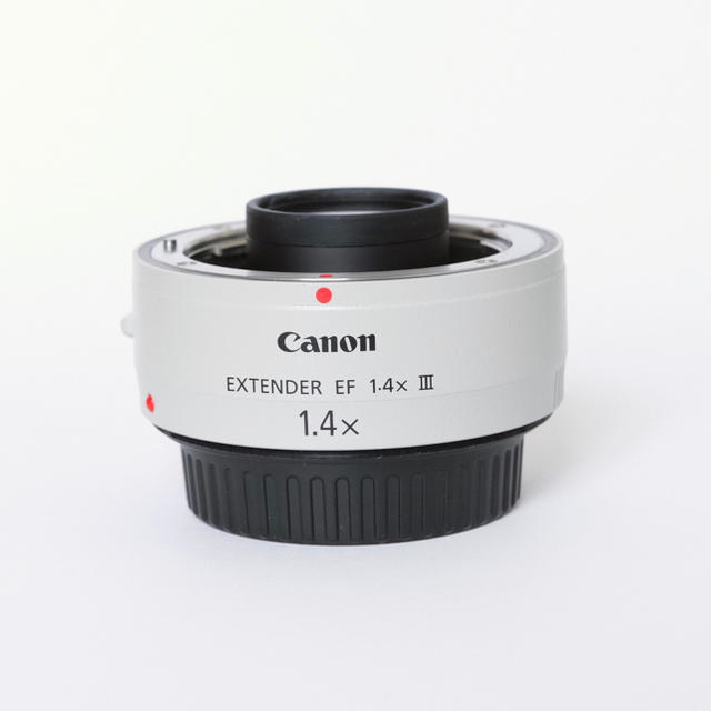 Canon(キヤノン)のCanon エクステンダーEF1.4X Ⅲ スマホ/家電/カメラのカメラ(レンズ(単焦点))の商品写真