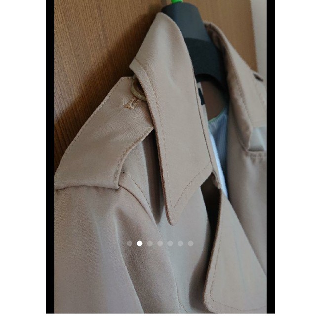 carnelian(カーネリアン)のcarnelian カーネリアン トレンチコート ベージュ レディースのジャケット/アウター(トレンチコート)の商品写真