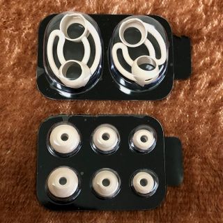 ビーツバイドクタードレ(Beats by Dr Dre)の値下★Beats by Dr Dre BeatsX イヤーチップ マットゴールド(ヘッドフォン/イヤフォン)