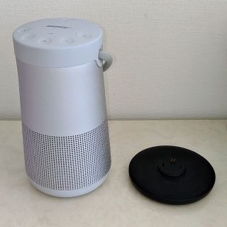 ボーズ(BOSE)のBose SoundLink Revolve+ シルバー 充電クレードル付(スピーカー)