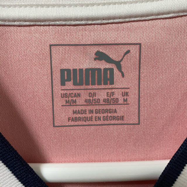 PUMA(プーマ)の[最安値]美品アーセナルユニフォーム スポーツ/アウトドアのサッカー/フットサル(ウェア)の商品写真