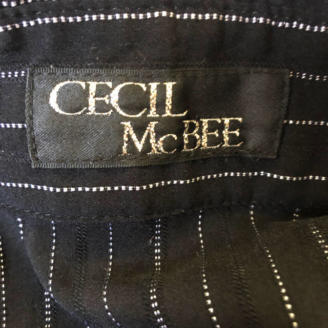CECIL McBEE(セシルマクビー)のセシルマクビー　ストライプシャツ レディースのトップス(シャツ/ブラウス(長袖/七分))の商品写真