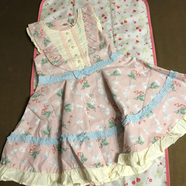 Souris(スーリー)の未使用  souris  JSK  120 キッズ/ベビー/マタニティのキッズ服女の子用(90cm~)(ワンピース)の商品写真