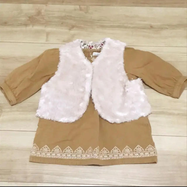 子ども服 ワンピース ベスト セット 90cm キッズ/ベビー/マタニティのキッズ服女の子用(90cm~)(ワンピース)の商品写真