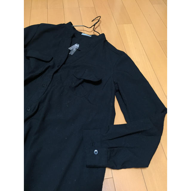 黒のシャツ風プルーオーバー レディースのトップス(シャツ/ブラウス(長袖/七分))の商品写真