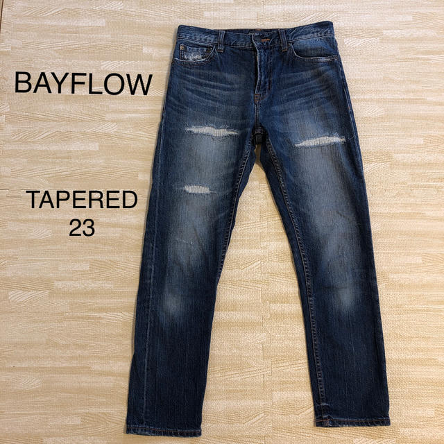 BAYFLOW(ベイフロー)の★美品★ BAYFLOW テーパードデニム サイズ23 レディースのパンツ(デニム/ジーンズ)の商品写真