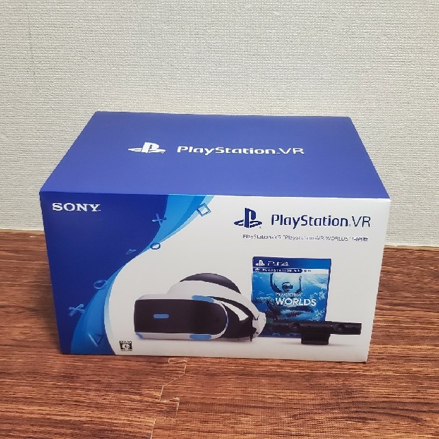 PlayStation VR(プレイステーションヴィーアール)の新品 未使用 PlayStation VR ｢VR WORLDS同梱版｣ エンタメ/ホビーのゲームソフト/ゲーム機本体(その他)の商品写真