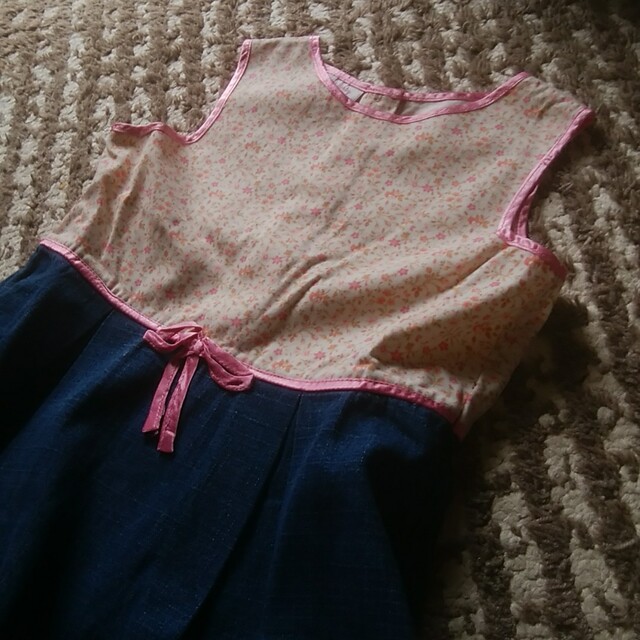 LAURA ASHLEY(ローラアシュレイ)のLAURA ASHLEY♡122コットンワンピース キッズ/ベビー/マタニティのキッズ服女の子用(90cm~)(ワンピース)の商品写真