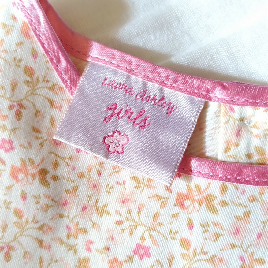 LAURA ASHLEY(ローラアシュレイ)のLAURA ASHLEY♡122コットンワンピース キッズ/ベビー/マタニティのキッズ服女の子用(90cm~)(ワンピース)の商品写真