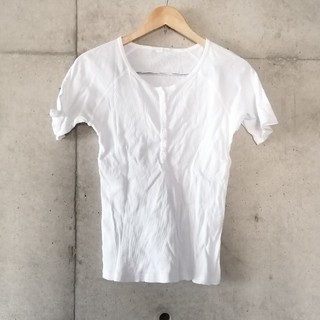 白Tシャツ(Tシャツ(半袖/袖なし))